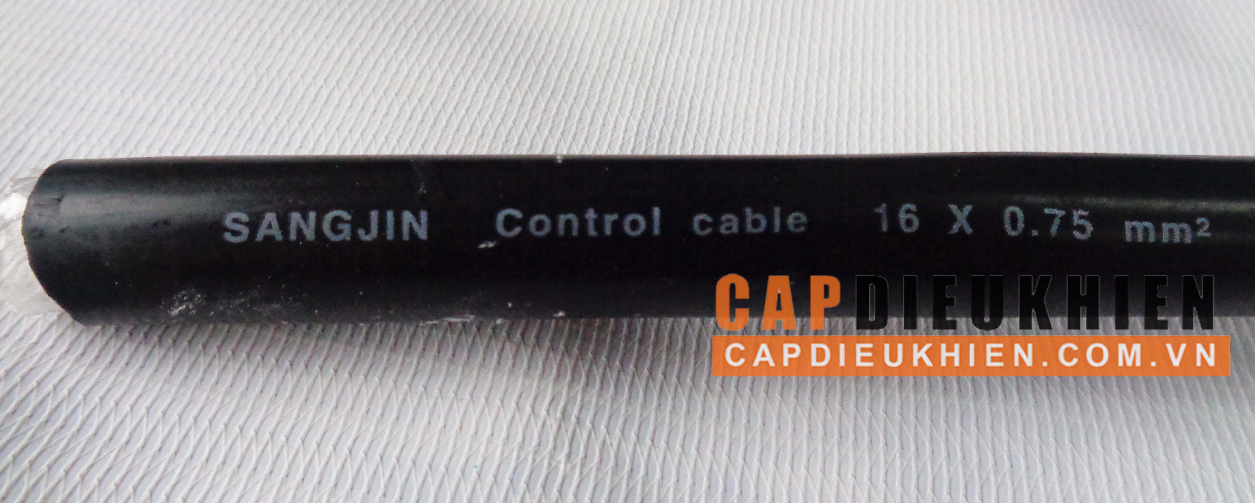 Cáp điều khiển có lưới SangJin 16C x 0.75 SQmm